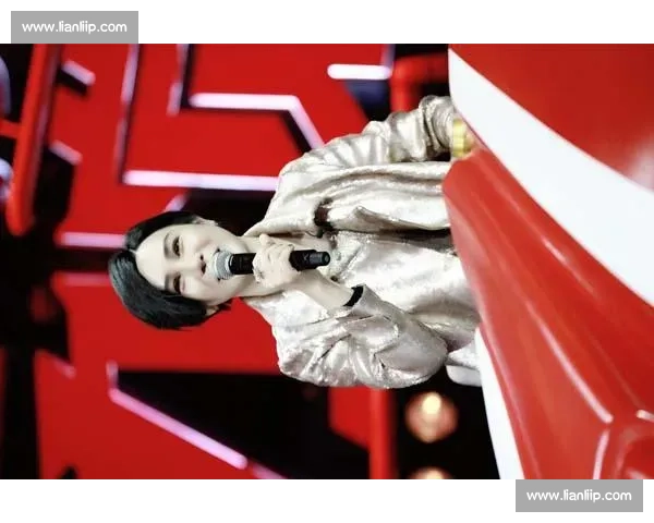 尚雯婕秒解国家队身份谜：从系鞋带动作锁定街舞选手