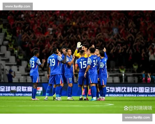 广州恒大与山东鲁能激战正酣 两队争夺中超冠军荣耀之战