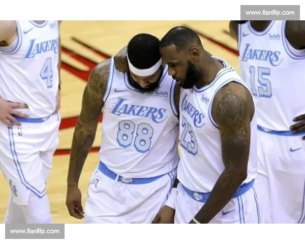 总决赛G5湖人对热火莫里斯关键表现左右胜负走势全场深度解析